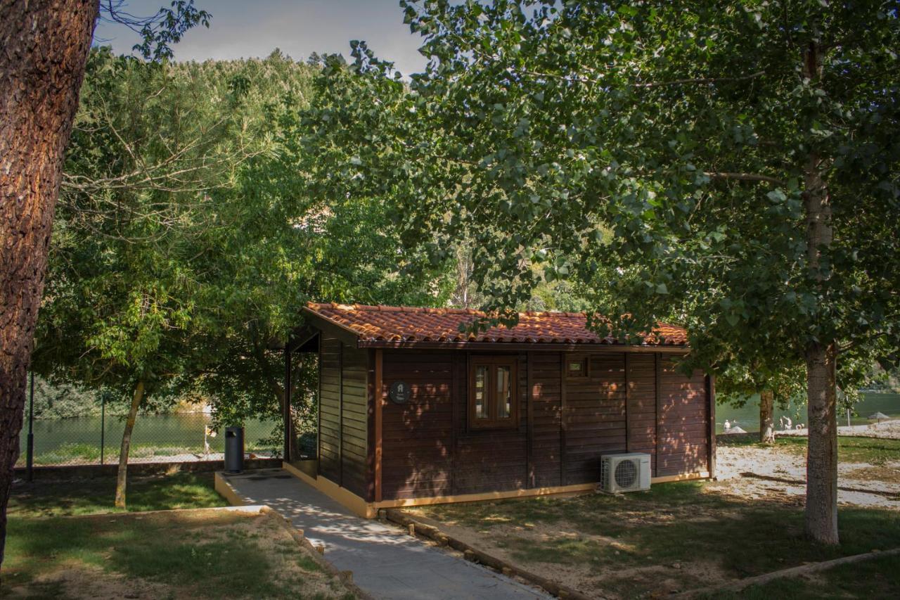 Xisto Camping Janeiro de Baixo Exterior photo